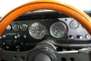 Image 27/32 of Mazda 110 S Cosmo Sport (1968)