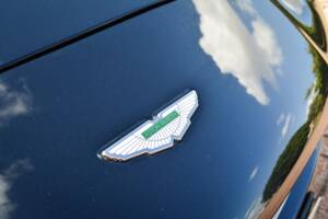 Bild 42/50 von Aston Martin DB 7 Vantage Volante (2001)