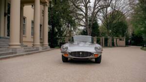 Bild 3/81 von Jaguar E-Type V12 (2+2) (1971)