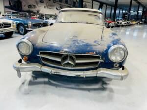 Image 2/36 of Mercedes-Benz 190 SL (1962)