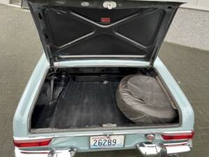 Image 24/36 of Mercedes-Benz 280 SL (1969)
