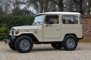 Image 25/50 of Toyota Land Cruiser BJ 40 (1980)