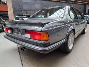Image 33/33 of BMW M 635 CSi (1987)