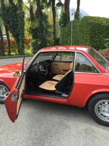 Image 11/11 of Lancia Fulvia 1.3 S (1971)