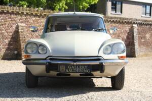 Imagen 12/50 de Citroën DS 20 Pallas (1971)