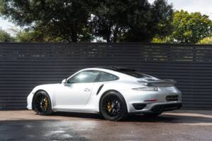 Image 2/57 of Porsche 911 Turbo S (2013)