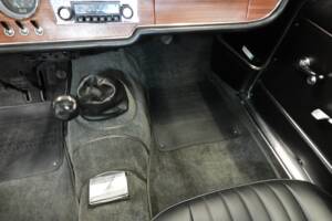Bild 13/67 von Alfa Romeo Giulia 1300 GT Junior (1968)