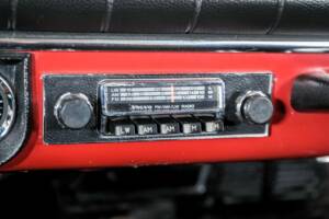 Image 37/50 of Volvo P 123 GT (1968)