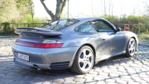 Afbeelding 7/24 van Porsche 911 Carrera 4S (2004)