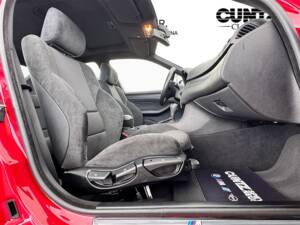 Image 13/57 of BMW 320i (2002)
