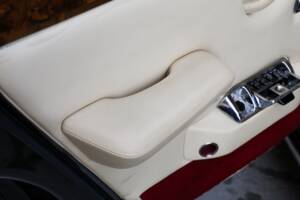 Immagine 135/196 di Bentley T 2 (1978)