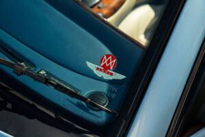 Immagine 26/46 di Aston Martin DB 7 Vantage Volante (2000)