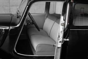 Image 27/50 of Citroën Traction Avant 11 BL (1953)