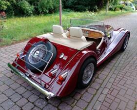 Image 8/51 of Morgan Plus 8 (1983)