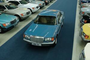 Bild 3/50 von Mercedes-Benz 280 SE (1983)