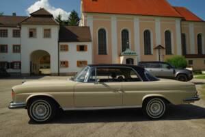 Afbeelding 23/73 van Mercedes-Benz 280 SE (1969)