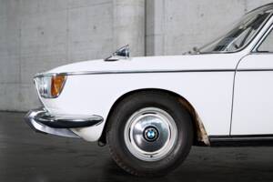 Bild 6/50 von BMW 2000 CS (1971)