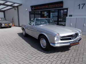 Imagen 3/17 de Mercedes-Benz 280 SL (1968)
