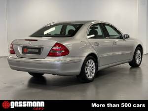 Bild 6/15 von Mercedes-Benz E 240 (2002)