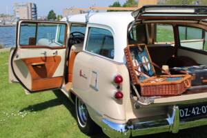 Image 13/29 of Buick 60 Century (1954)