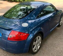 Image 70/72 of Audi TT 1.8 T (2000)