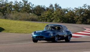 Afbeelding 18/20 van Jaguar E-Type "Semi-Lightweight" (1963)