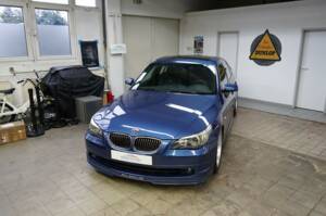 Image 8/45 of ALPINA B5 (2005)