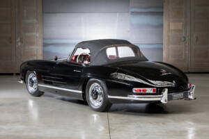 Imagen 3/21 de Mercedes-Benz 300 SL Roadster (1959)