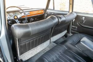 Afbeelding 48/50 van Alfa Romeo Giulia 1600 S (1968)