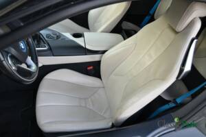 Afbeelding 17/50 van BMW i8 Coupé (2015)