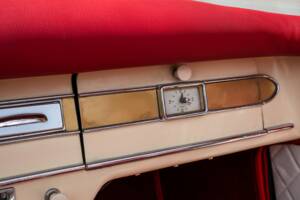 Immagine 14/40 di Borgward Isabella Coupe-Cabriolet (1961)