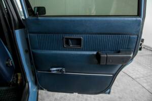 Bild 34/50 von Volvo 245 (1980)