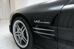 Immagine 15/21 di Mercedes-Benz SL 65 AMG (2005)