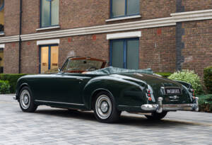Bild 6/33 von Bentley S1 DHC Park Ward (1956)
