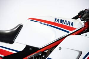 Bild 29/50 von Yamaha RD 350 LC (1990)