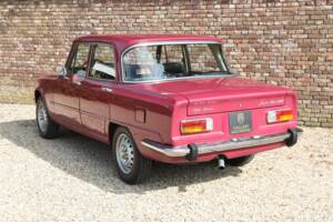 Bild 39/50 von Alfa Romeo Giulia Nuova Super 1300 (1975)