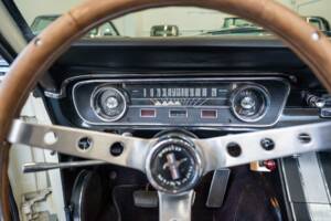 Image 16/30 de Ford Mustang 289 (1965)