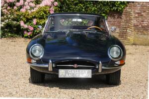 Imagen 5/50 de Jaguar E-Type 4.2 (1964)