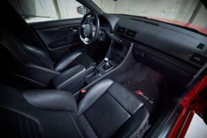 Image 42/95 of Audi RS4 Avant (2006)