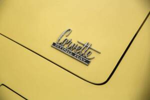 Bild 33/50 von Chevrolet Corvette Sting Ray Convertible (1966)