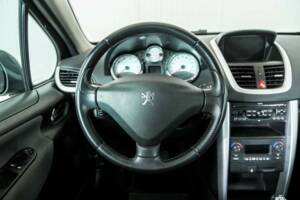 Bild 8/23 von Peugeot 207 1.6 VTi SW (2010)
