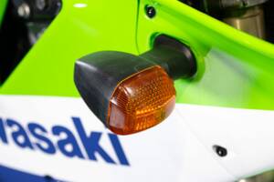 Image 26/50 of Kawasaki ZX-R 400 (1990)