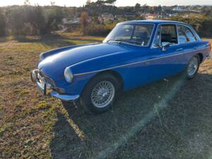 Image 16/50 of MG MGB GT (1972)