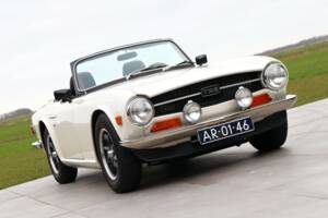 Image 5/50 de Triumph TR 6 (1970)