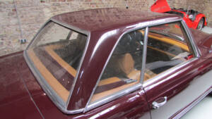 Image 16/23 of Mercedes-Benz 280 SL (1969)