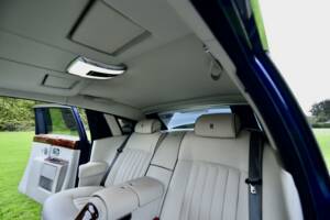 Image 49/50 of Rolls-Royce Phantom VII (2009)
