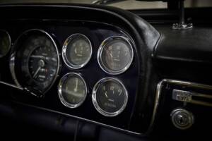 Image 75/100 of Ferrari 250 GT (1962)