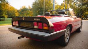 Image 12/32 of Alfa Romeo 1.6 Spider (1989)