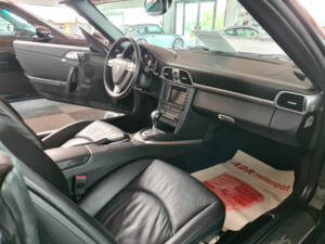 Imagen 9/15 de Porsche 911 Carrera 4S (2007)