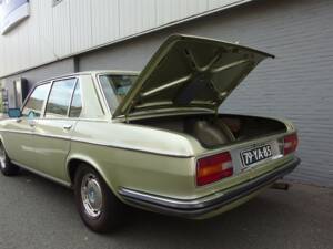 Image 77/95 de BMW 2500 (1977)